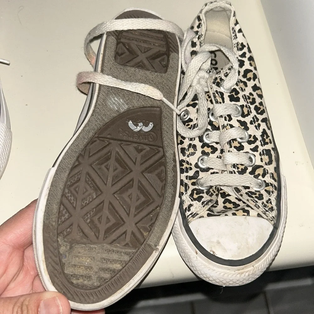 Cheetah Print Converse Low top girls shoes sneakers